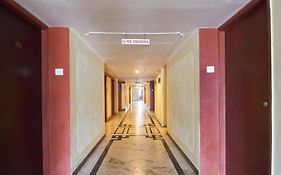 Hotel Dee Cee Manor Chennai 3*